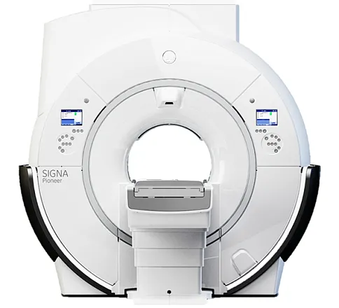 МРТ аппарат GE SIGNA Pioneer 3T